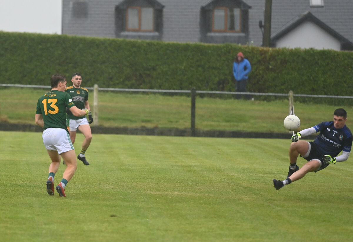  Cullen goalkeeper Fachtna O'Connor saved from Cobh's Diarmuid Kearney in the 2023 Premier JHC quarter-final. Picture: Larry Cummins