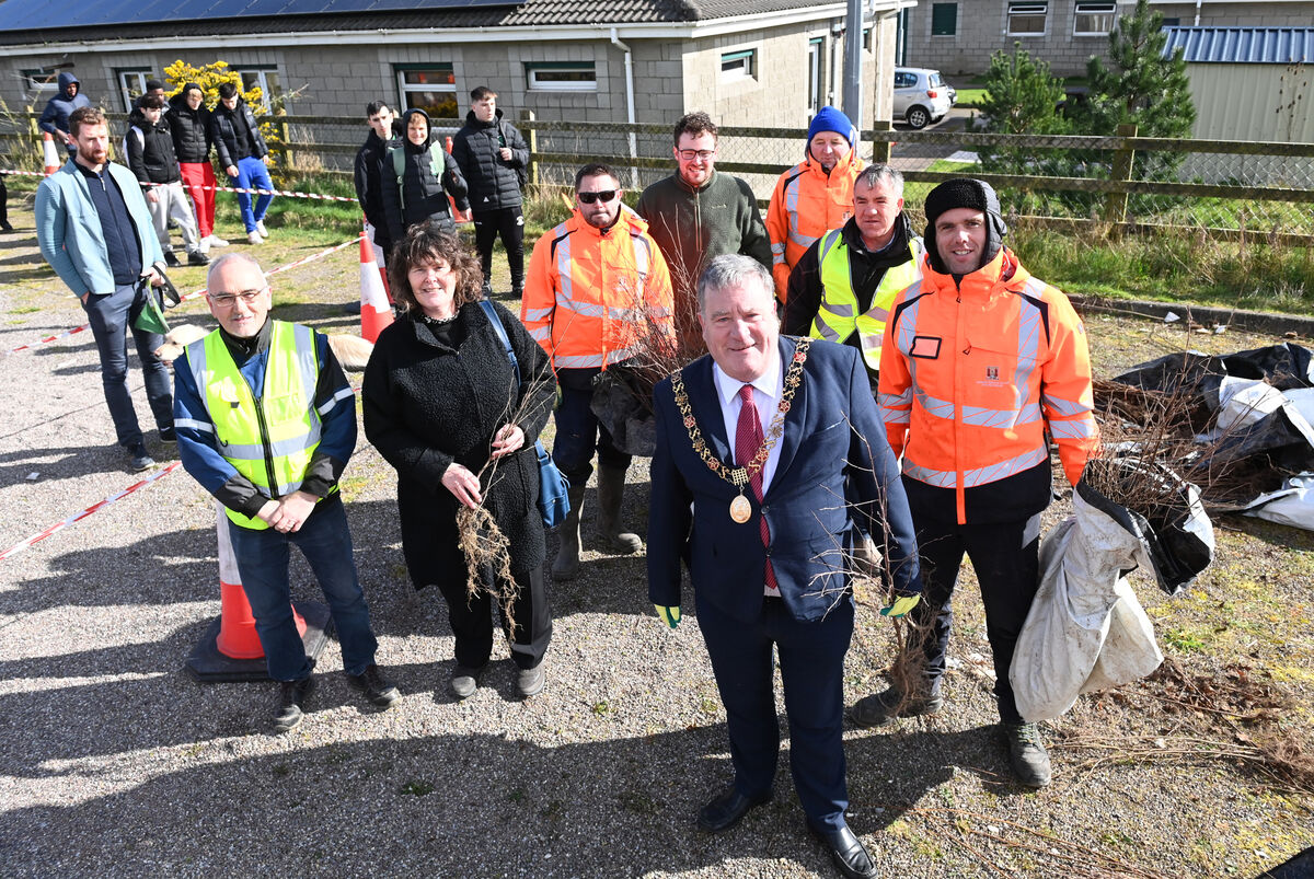 Lord Mayor, councillor Dan Boyle, with Cork City Council staff giving away 1,500 native Irish trees to the public at Tramore Valley Park, Cork, on Wednesday. The same number were given away on the northside of the city at The Glen River Park with hundreds queuing at both locations. It’s the second year Cork City Council have participated in the scheme during National Tree Week, in conjunction with the National Tree Council and Coillte. Picture: Larry Cummins. Lord Mayor, councillor Dan Boyle, with Cork City Council staff giving away 1,500 native Irish trees to the public at Tramore Valley Park, Cork, on Wednesday. The same number were given away on the northside of the city at The Glen River Park with hundreds queuing at both locations. It’s the second year Cork City Council have participated in the scheme during National Tree Week, in conjunction with the National Tree Council and Coillte. Picture: Larry Cummins.