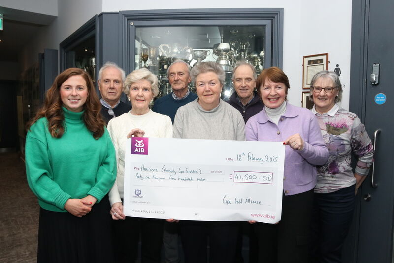 Cope Golf Alliance Committee and Trustees presenting the cheque for 41,500 to Elaine Murphy from Horizons Cope Foundation. Picture: James Doolan Cope Golf Alliance Committee and Trustees presenting the cheque for 41,500 to Elaine Murphy from Horizons Cope Foundation. Picture: James Doolan