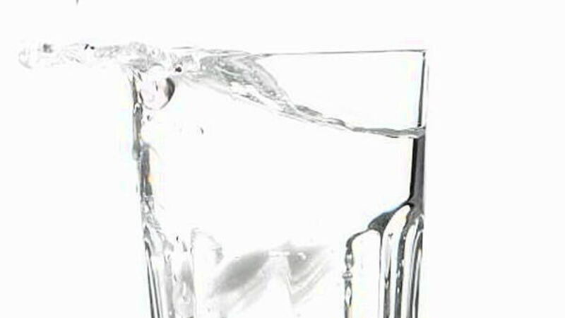Man died of water intoxication after drinking too much water in hospital, court told Man died of water intoxication after drinking too much water in hospital, court told