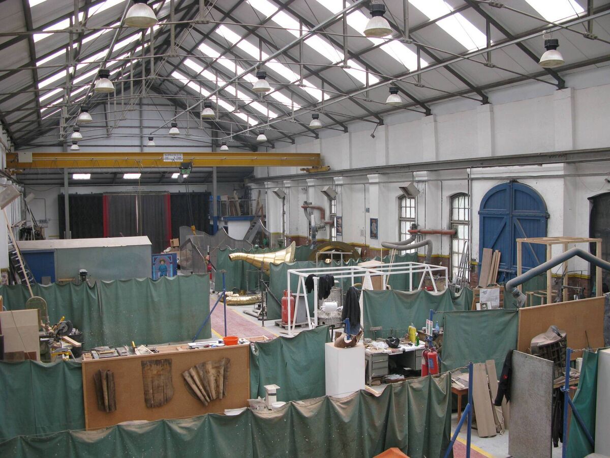 Inside the National Scuplture Factory. 