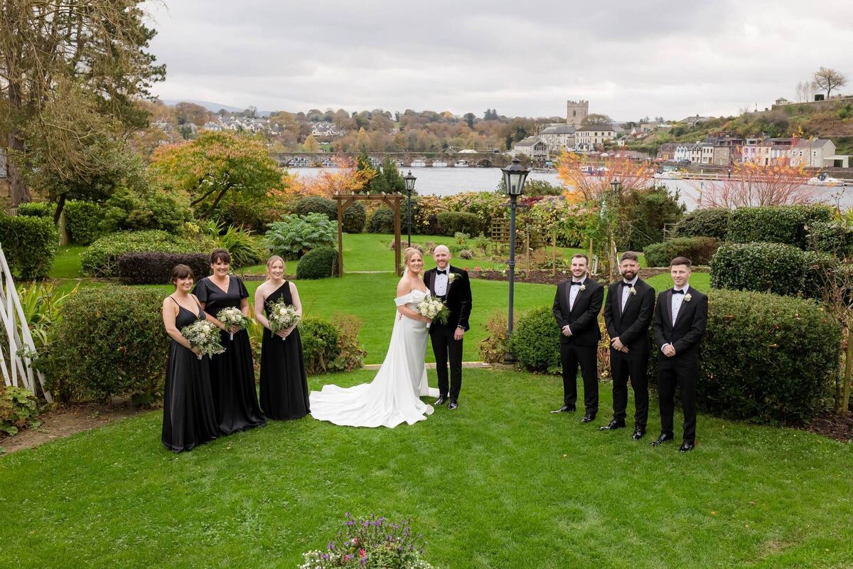 Sarah Ryan, Kim Bergin, Aine O'Dwyer, Sarah Laide, Richard Laide, Kevin Downey, Peter Travers, Stephen Connolly. Picture: Tony Clancy Photography Sarah Ryan, Kim Bergin, Aine O'Dwyer, Sarah Laide, Richard Laide, Kevin Downey, Peter Travers, Stephen Connolly. Picture: Tony Clancy Photography