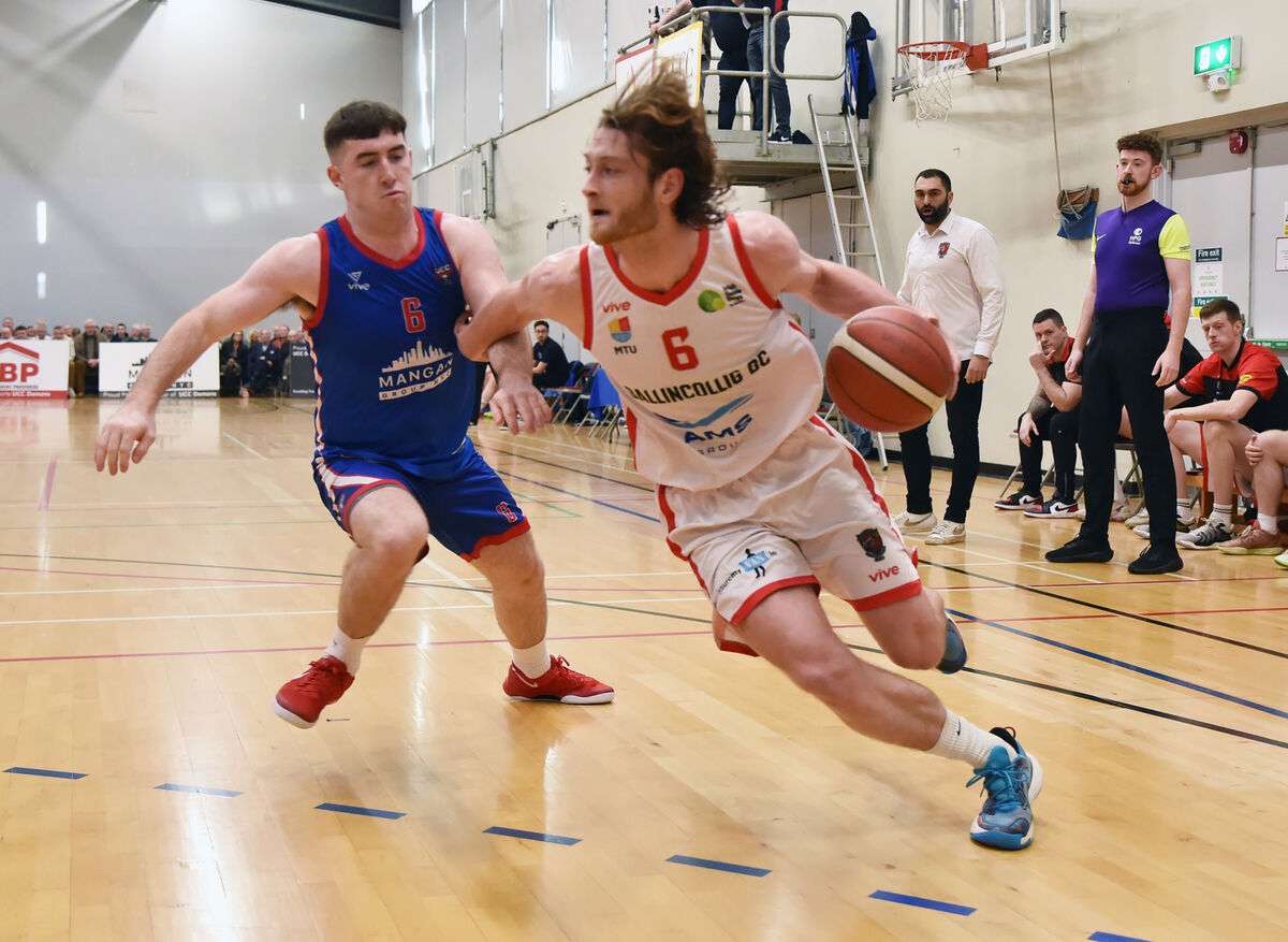 Irish Guide Dogs Ballincollig @MTU Jake Wolfe takes on UCC Demons' Blake Murphy. Picture: Eddie O'Hare