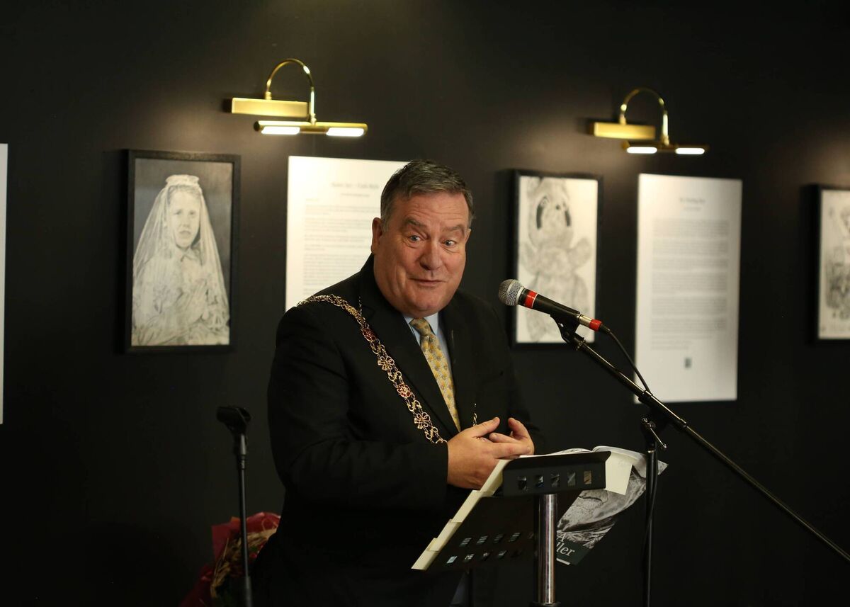 Lord Mayor of Cork, Dan Boyle, launching the ‘I Am A Storyteller’ book.