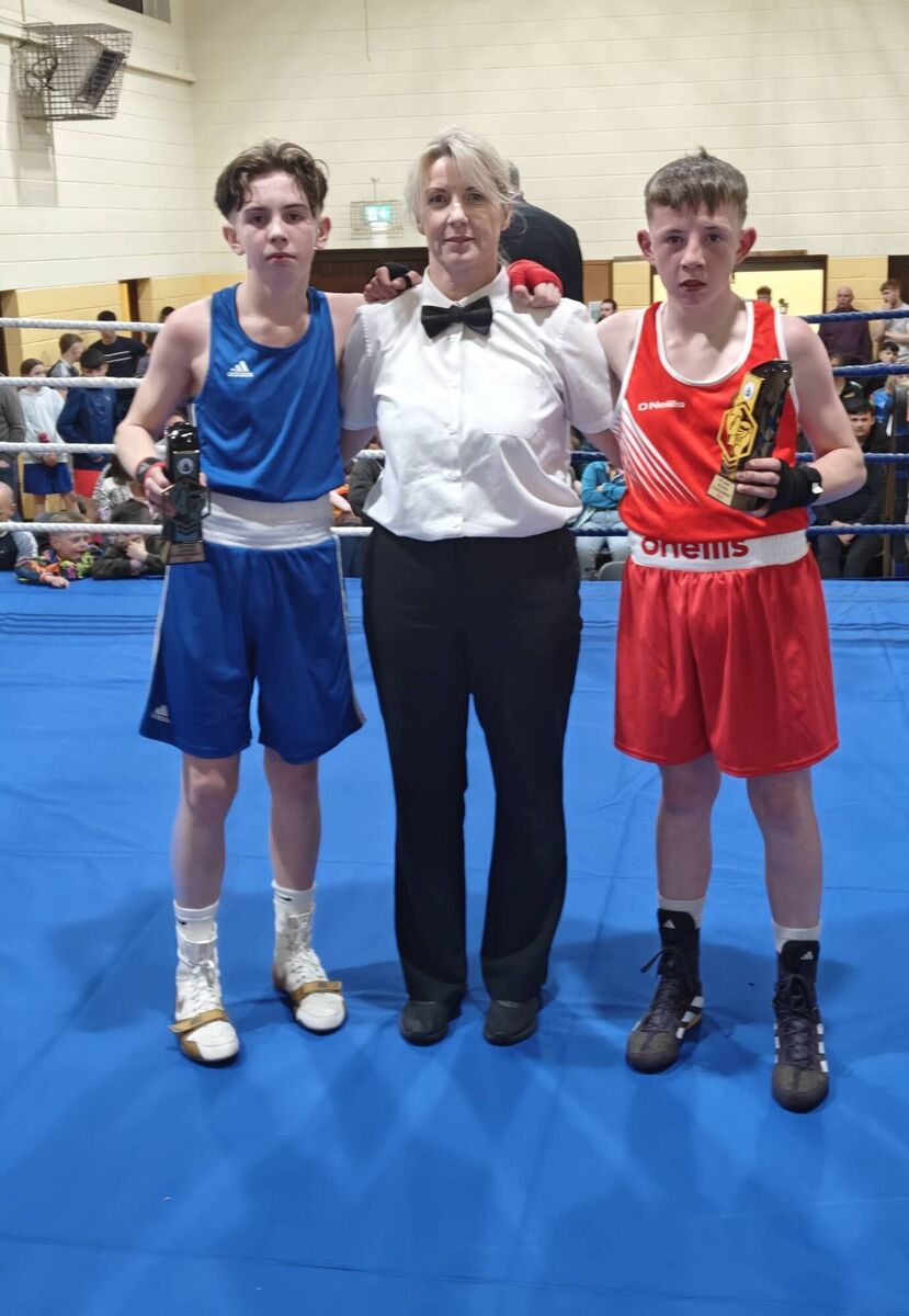 Paul O'Halloran, Muskerry BC, Louise Forde, CCBB register and Dan Pat Cronin, Rylane BC, at the Rylane Tournament last Saturday night in Aghabullogue. Paul O'Halloran, Muskerry BC, Louise Forde, CCBB register and Dan Pat Cronin, Rylane BC, at the Rylane Tournament last Saturday night in Aghabullogue.
