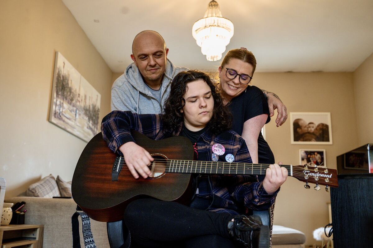 Clara Petronilli, 13, shares a proud moment with her parents, Karen and Emiliano, both musicians themselves. They have nurtured her love for music from an early age, and her recent viral success is as much a joy for them as it is a surprise for Clara. Pictures: Chani Anderson
Clara Petronilli, 13, shares a proud moment with her parents, Karen and Emiliano, both musicians themselves. They have nurtured her love for music from an early age, and her recent viral success is as much a joy for them as it is a surprise for Clara. Pictures: Chani Anderson