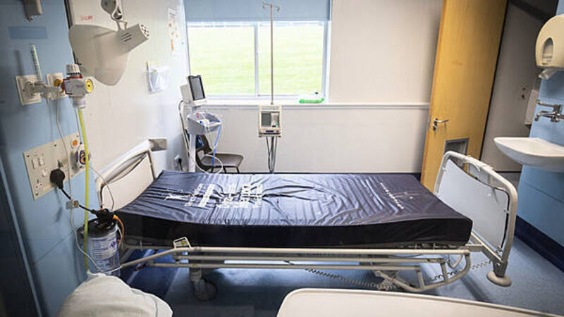 Parents of girl (17) who died under care of Kerry Camhs sues HSE Parents of girl (17) who died under care of Kerry Camhs sues HSE
