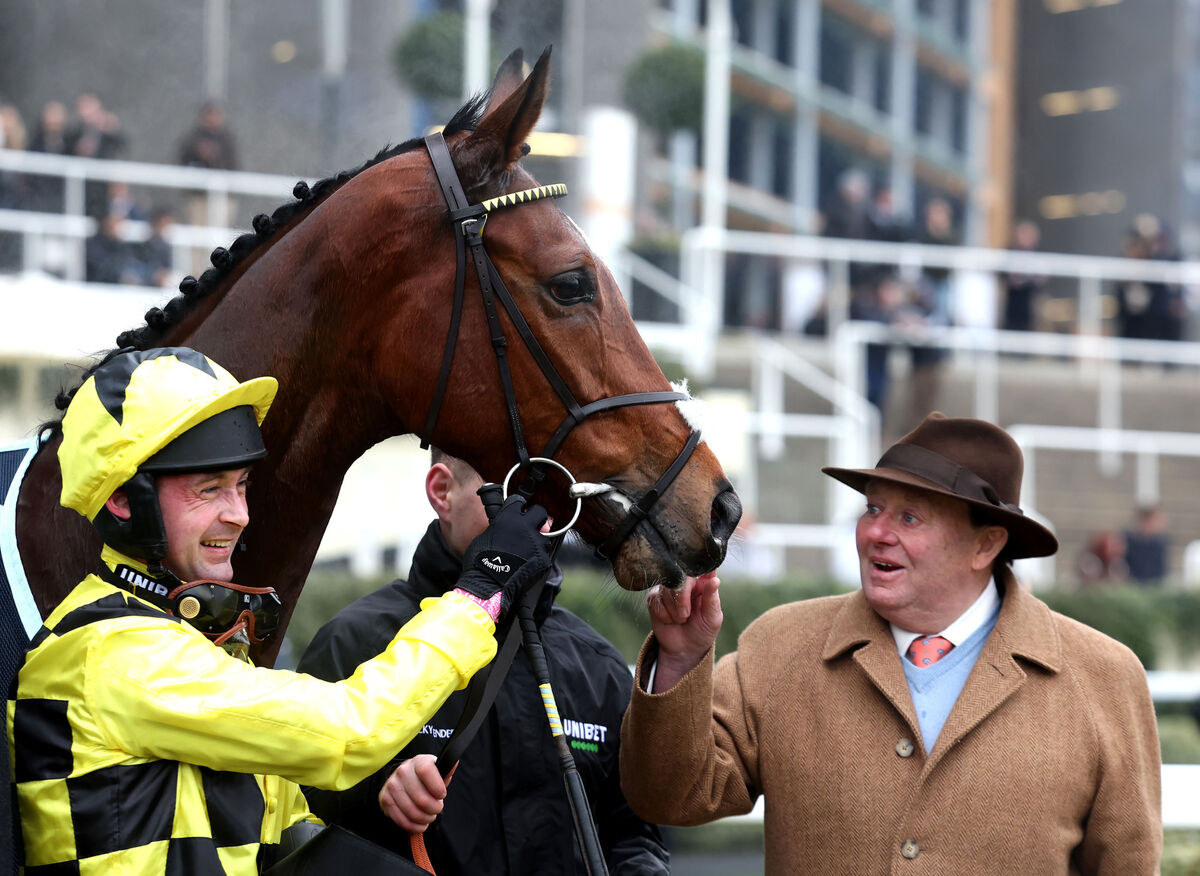 Lulamba and Nico de Boinville win for trainer Nicky Henderson at Ascot. Picture: Healy Racing Lulamba and Nico de Boinville win for trainer Nicky Henderson at Ascot. Picture: Healy Racing