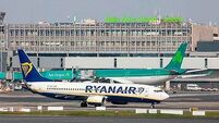 IRELAND-HEALTH-VIRUS-TRANSPORT-RYANAIR