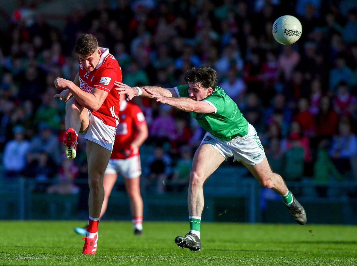 Cork’s Seán McDonnell shoots past Limerick’s Colm McSweeney. Picture: INPHO/Ken Sutton Cork’s Seán McDonnell shoots past Limerick’s Colm McSweeney. Picture: INPHO/Ken Sutton