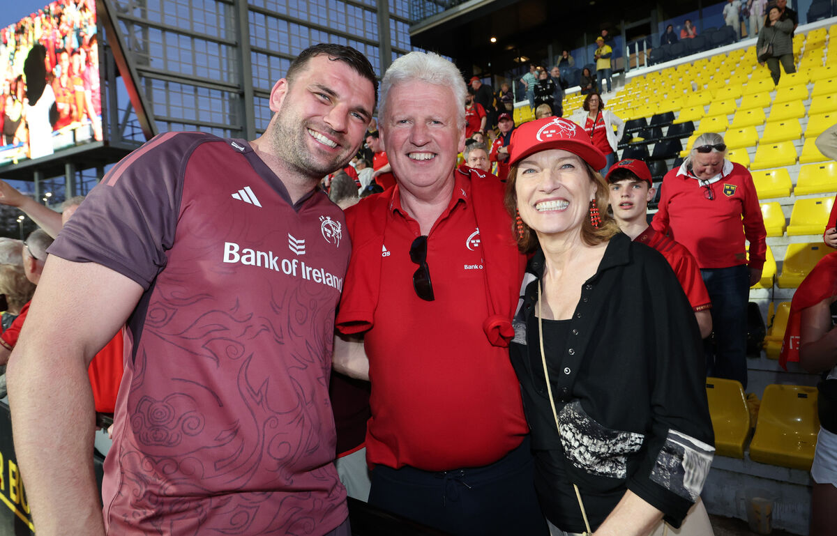 Munster's Tadhg Beirne with father Gerry and Mother Brenda 