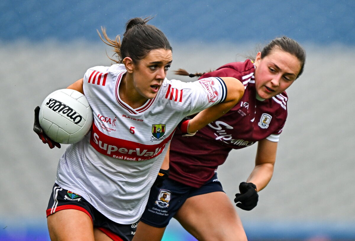 Erika O'Shea of Cork in action against Chellene Trill of Galway. Picture: Sam Barnes/Sportsfile