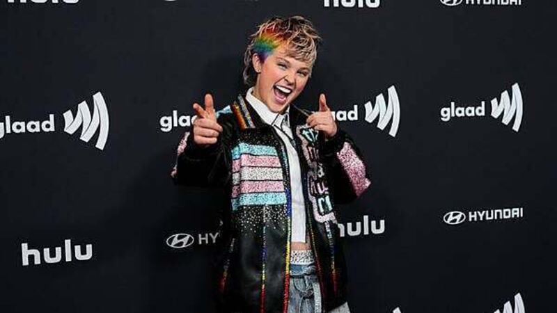 JoJo Siwa accuses Big Brother housemate Ella Rae Wise of spreading drama JoJo Siwa accuses Big Brother housemate Ella Rae Wise of spreading drama