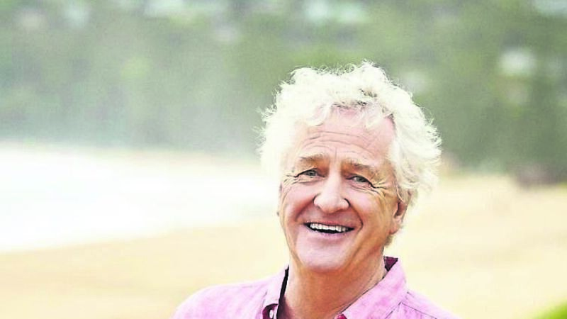 ‘Home and Away’ stars meet and greet in Cork