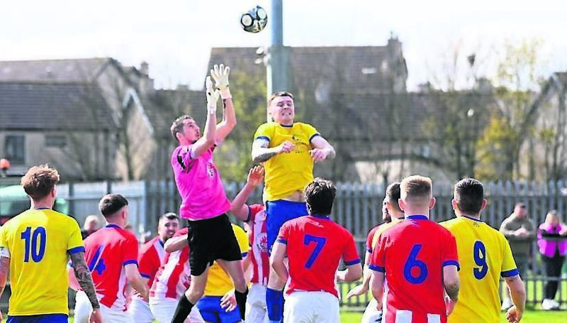 Goalkeeper Jordan O’Connor rises to take the ball cleanly in the air for Castleview against Carrigaline. Picture: Larry Cummins
Goalkeeper Jordan O’Connor rises to take the ball cleanly in the air for Castleview against Carrigaline. Picture: Larry Cummins