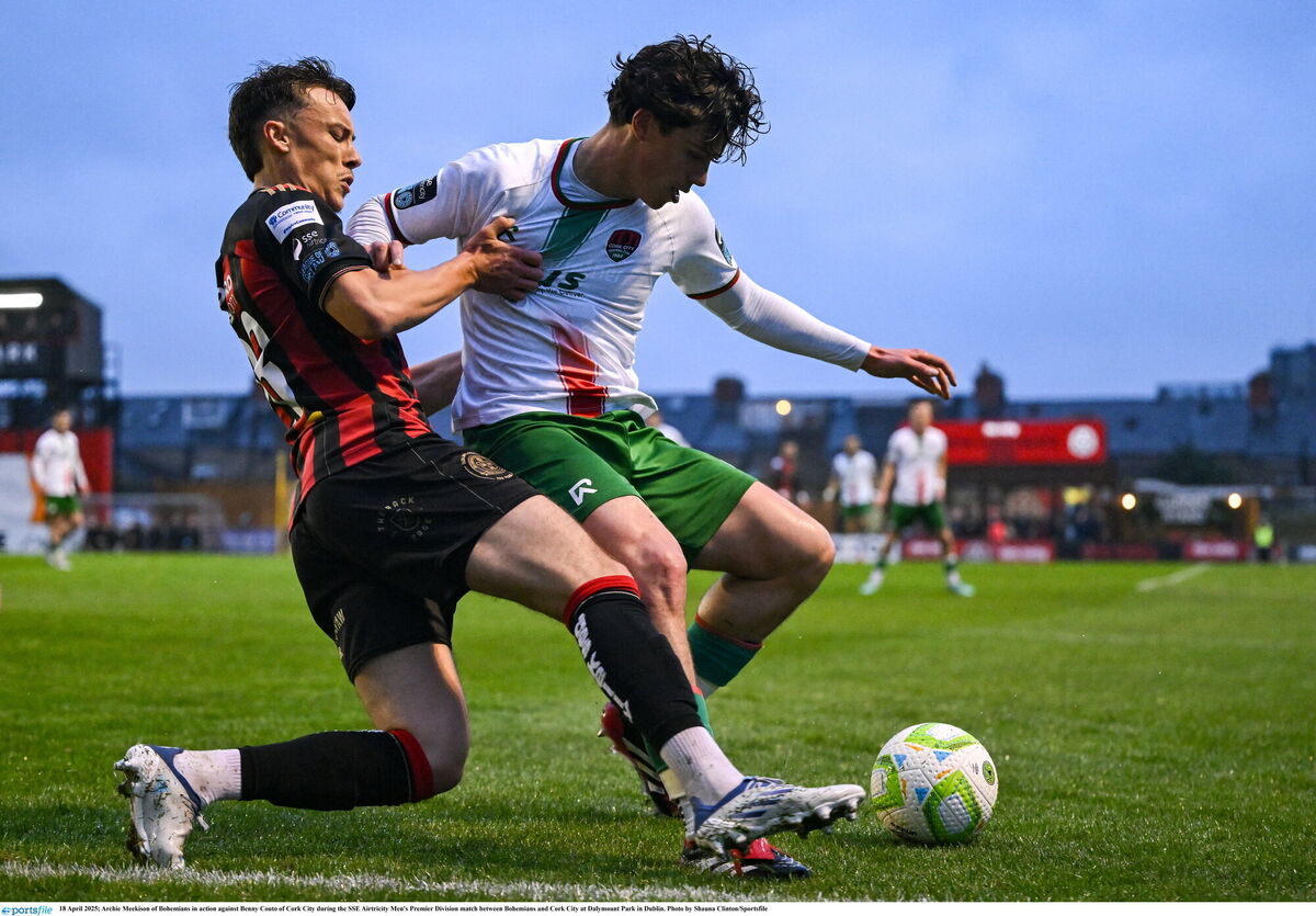 Archie Meekison of Bohemians in action against Benny Couto of Cork City during the SSE Airtricity Men's Premier Division match between Bohemians and Cork City at Dalymount Park in Dublin. Photo by Shauna Clinton/Sportsfile
