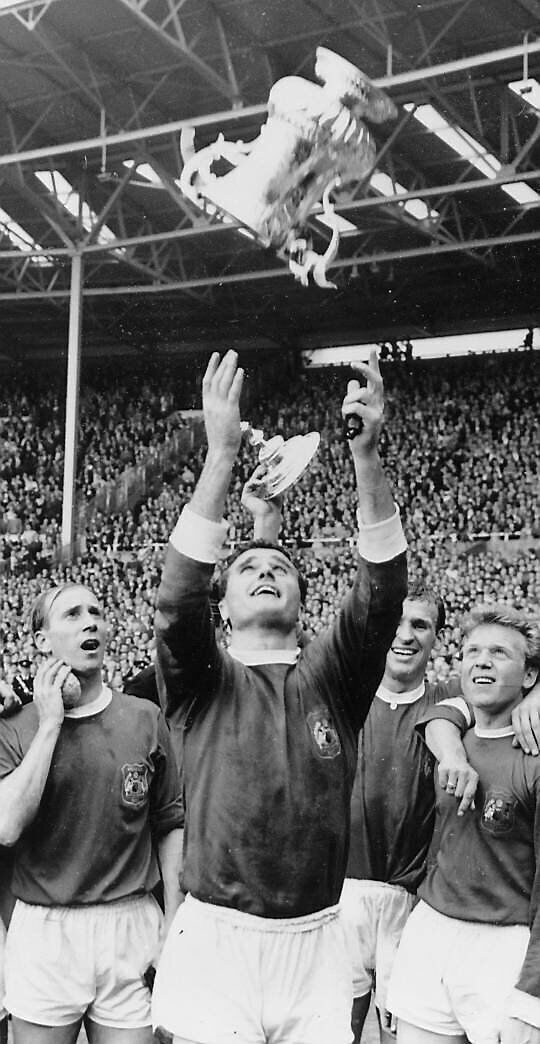 UP FOR THE CUP: Manchester United captain Noel Cantwell tosses the FA Cup aloft in 1963. UP FOR THE CUP: Manchester United captain Noel Cantwell tosses the FA Cup aloft in 1963.