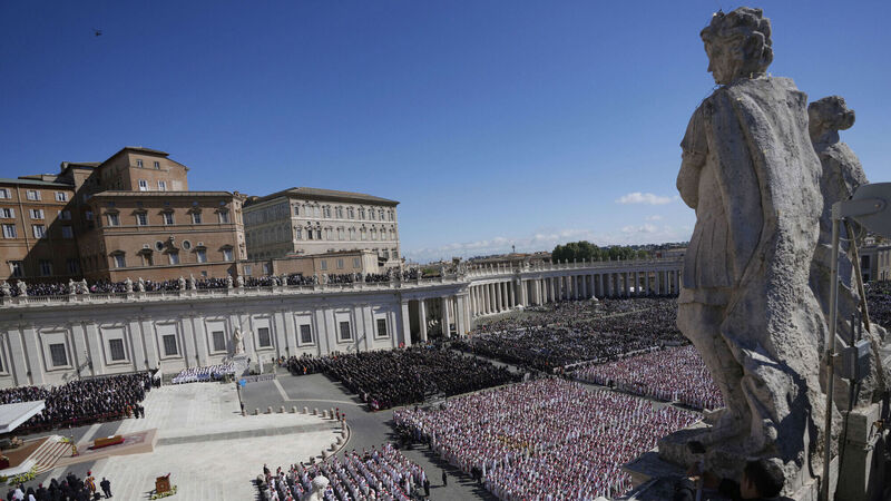 Taoiseach, Tánaiste and President among leaders attending Pope Francis' funeral Taoiseach, Tánaiste and President among leaders attending Pope Francis' funeral