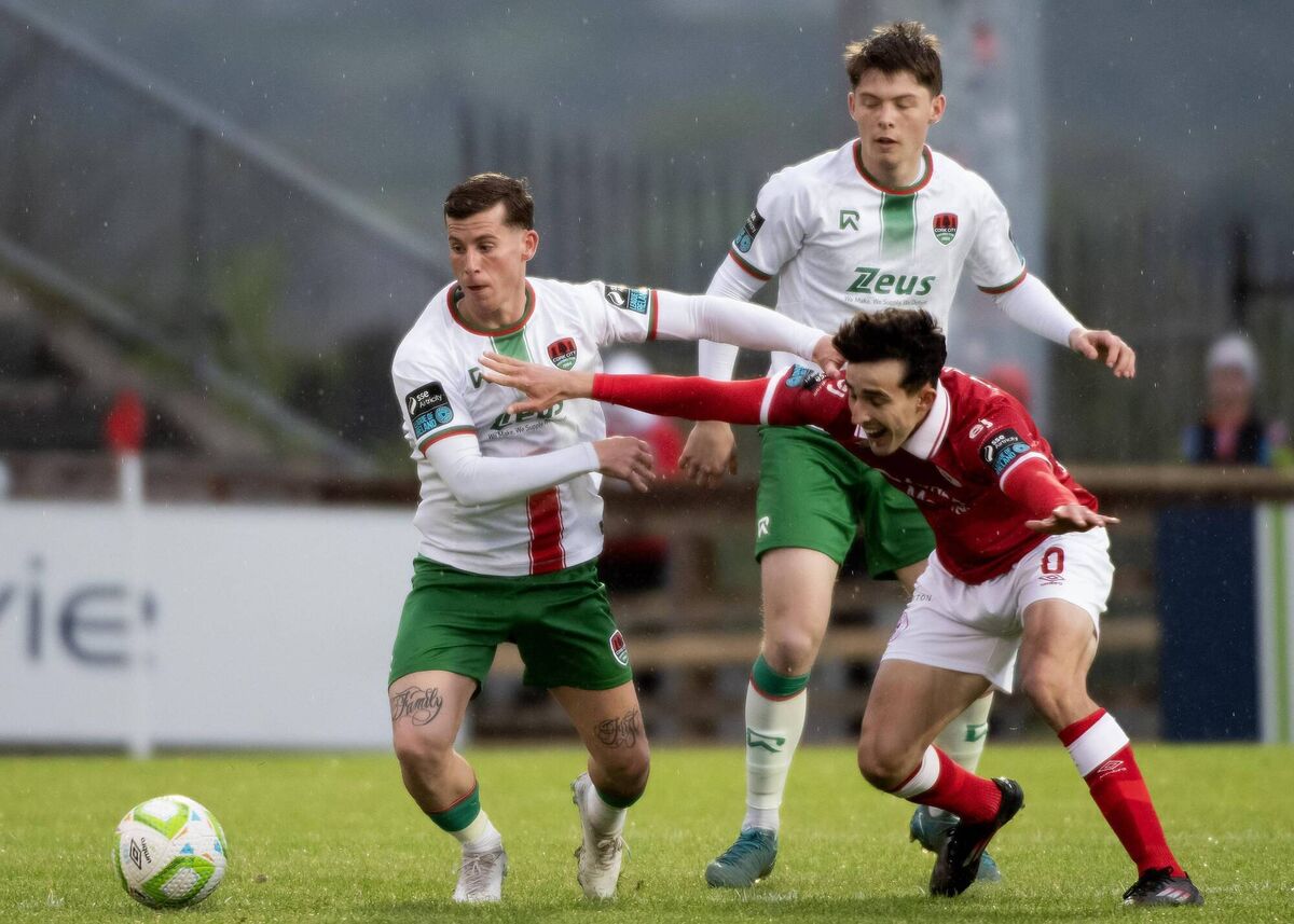 Cork City’s Evan McLaughlin holds off the attentions of Sligo Rovers’ Jad Hakiki. Picture: Evan Logan Cork City’s Evan McLaughlin holds off the attentions of Sligo Rovers’ Jad Hakiki. Picture: Evan Logan