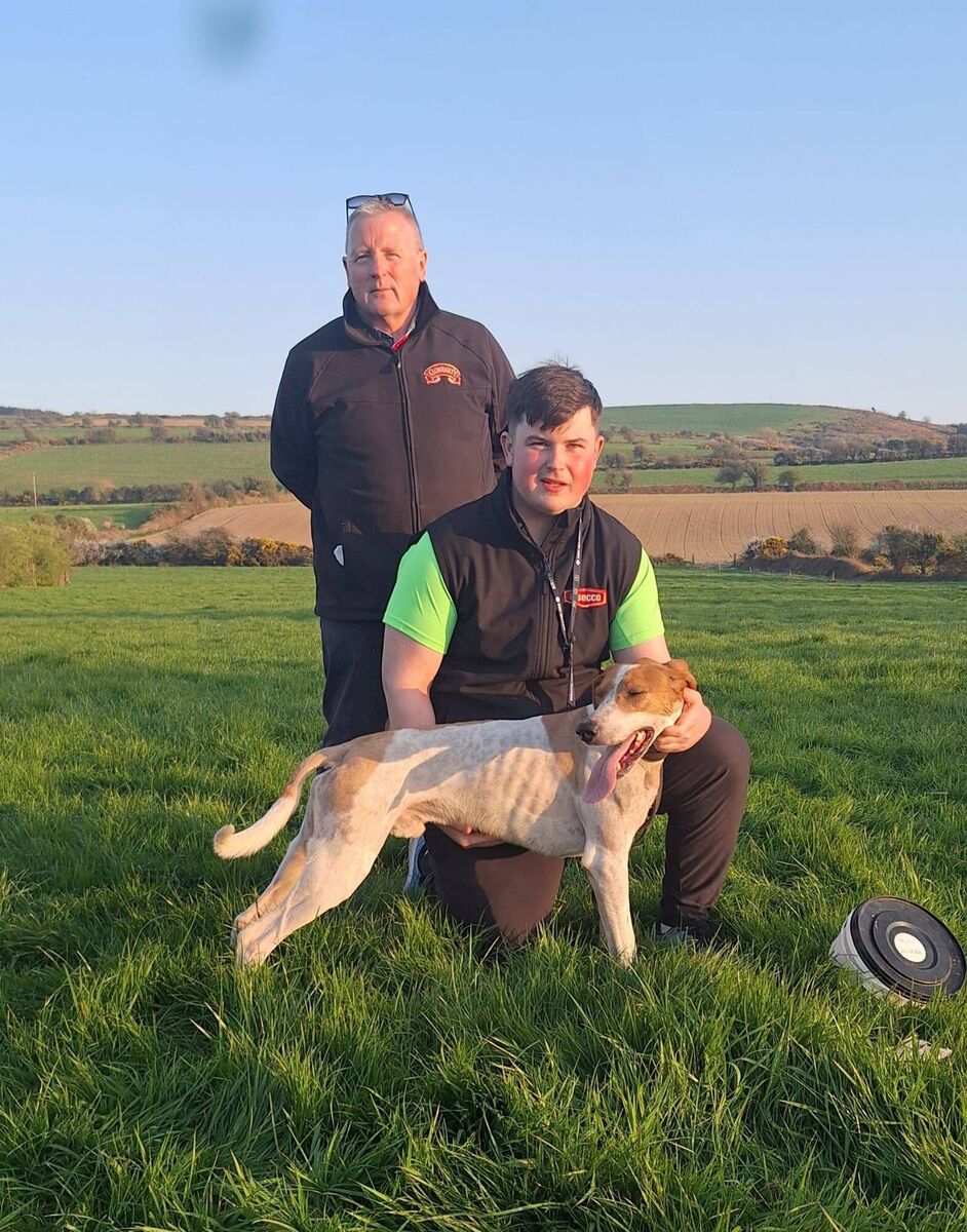 Cork Draghunting: Sean and John O'Sullivan of Griffin United with Sean T winner of the Senior Draghunt at Tower. Cork Draghunting: Sean and John O'Sullivan of Griffin United with Sean T winner of the Senior Draghunt at Tower.