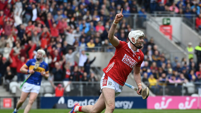 Cork ease to key Munster Hurling Championship victory over 14-man Tipperary