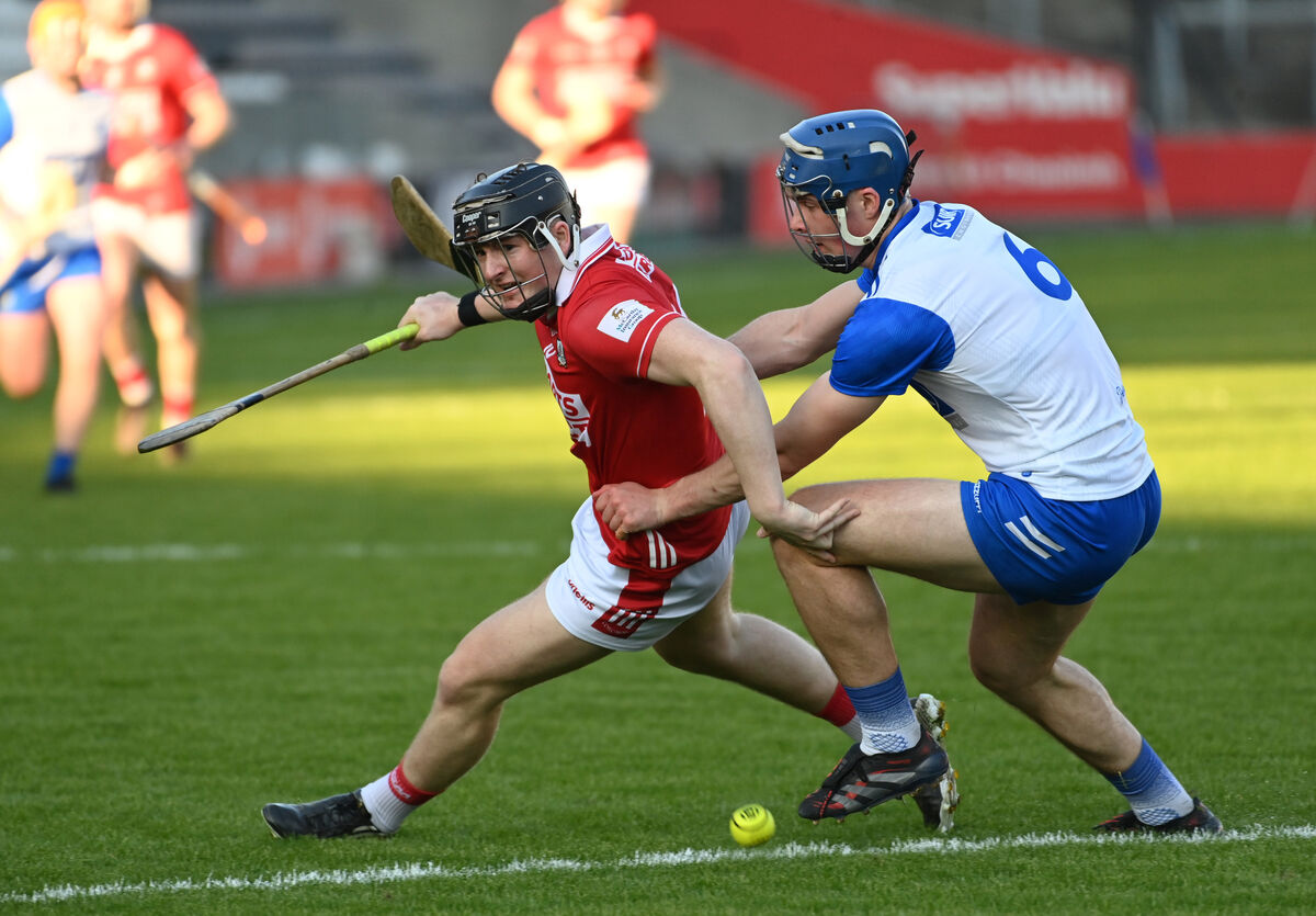 Cork's Finn O'Brien and Waterford's Aaron O'Neill tussle for the sliotar during the oneill's.com Munster under 20 HC , round 5,at SuperValu Páirc Uí Chaoimh . Picture: Eddie O'Hare