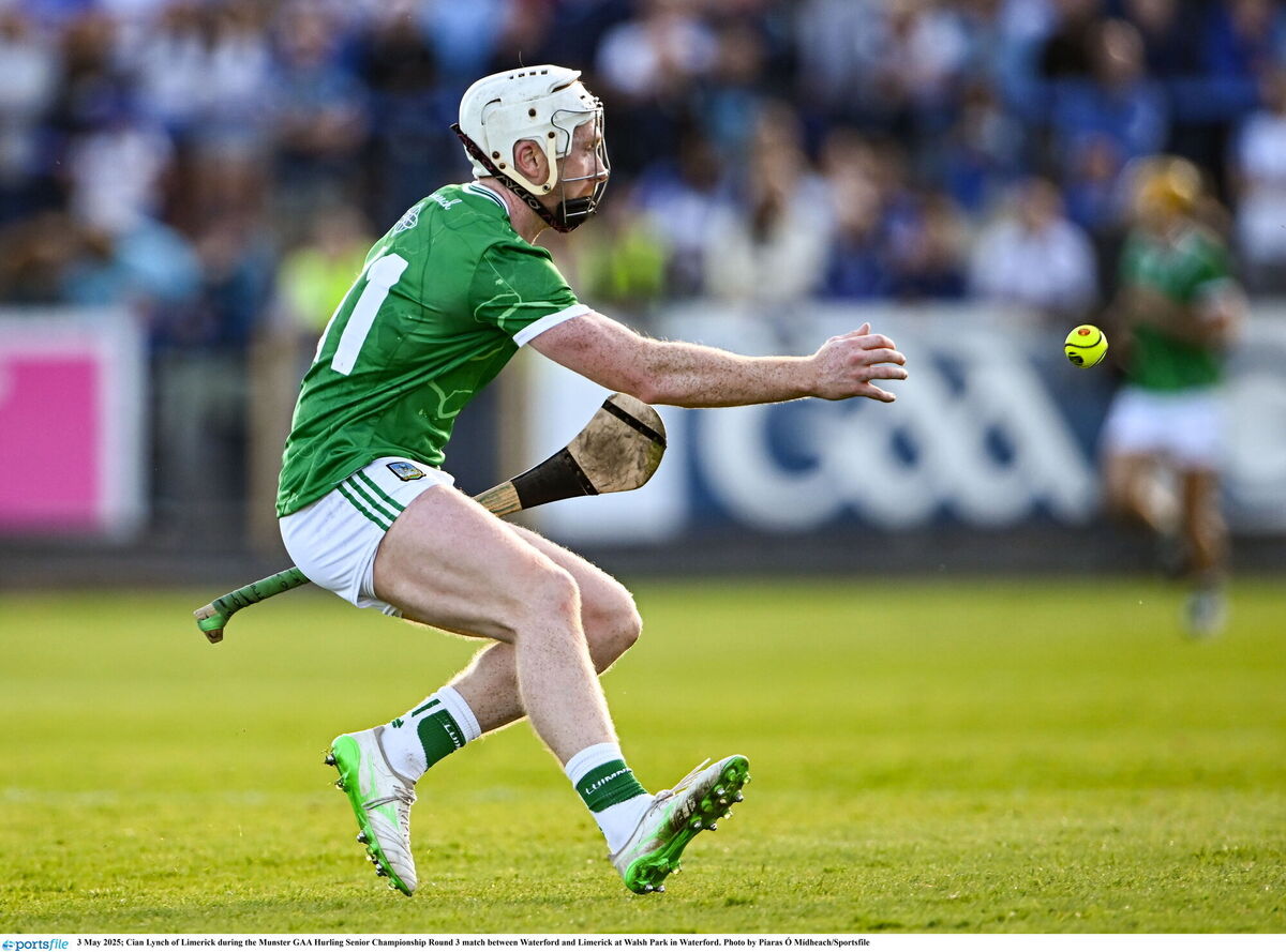 Cian Lynch on the move for Limerick. Picture: Piaras Ó Mídheach/Sportsfile