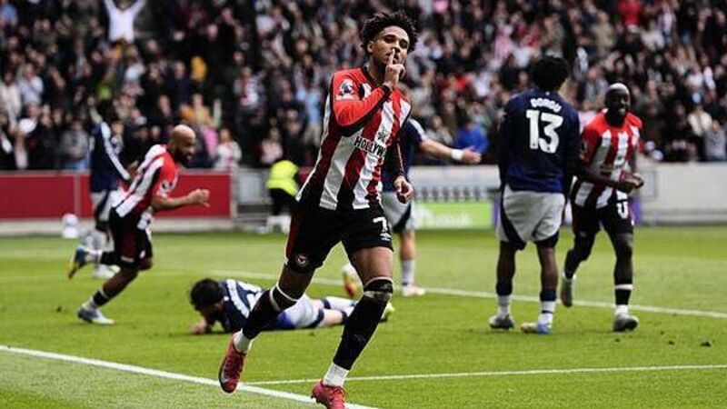 Kevin Schade’s double proves decisive as Brentford see off Manchester United