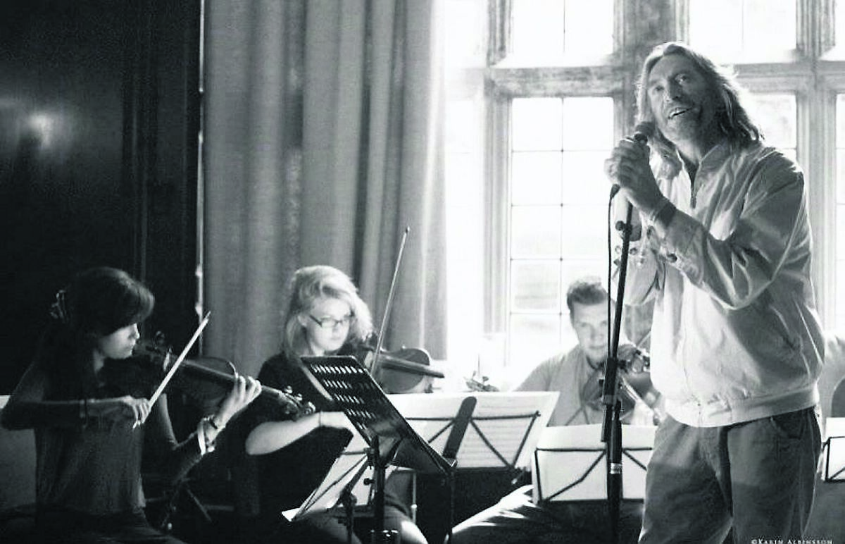 Mike Garry and The Cassis String Quartet have been collaborating for 10 years and have had a hit single. Mike Garry and The Cassis String Quartet have been collaborating for 10 years and have had a hit single.