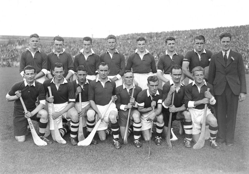 The Cork hurling team that contested the 1939 All-Ireland final, including Dr Jim Young, kneeling front right.