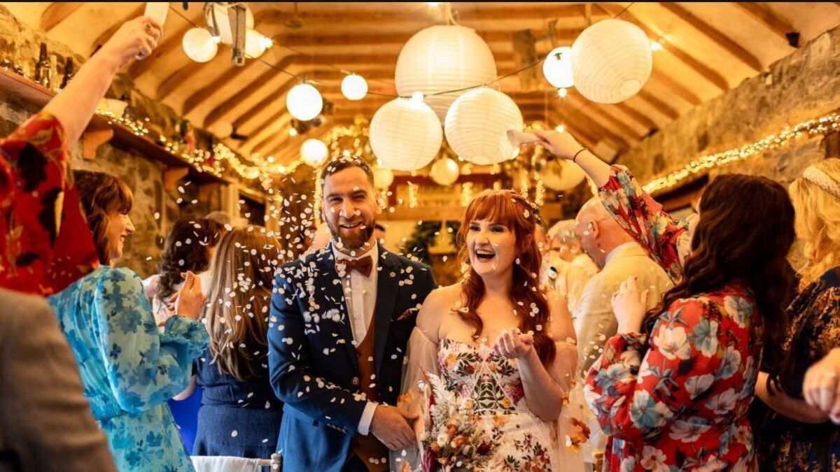 Wedding of the Week: Couple who met on Tinder tie the knot 