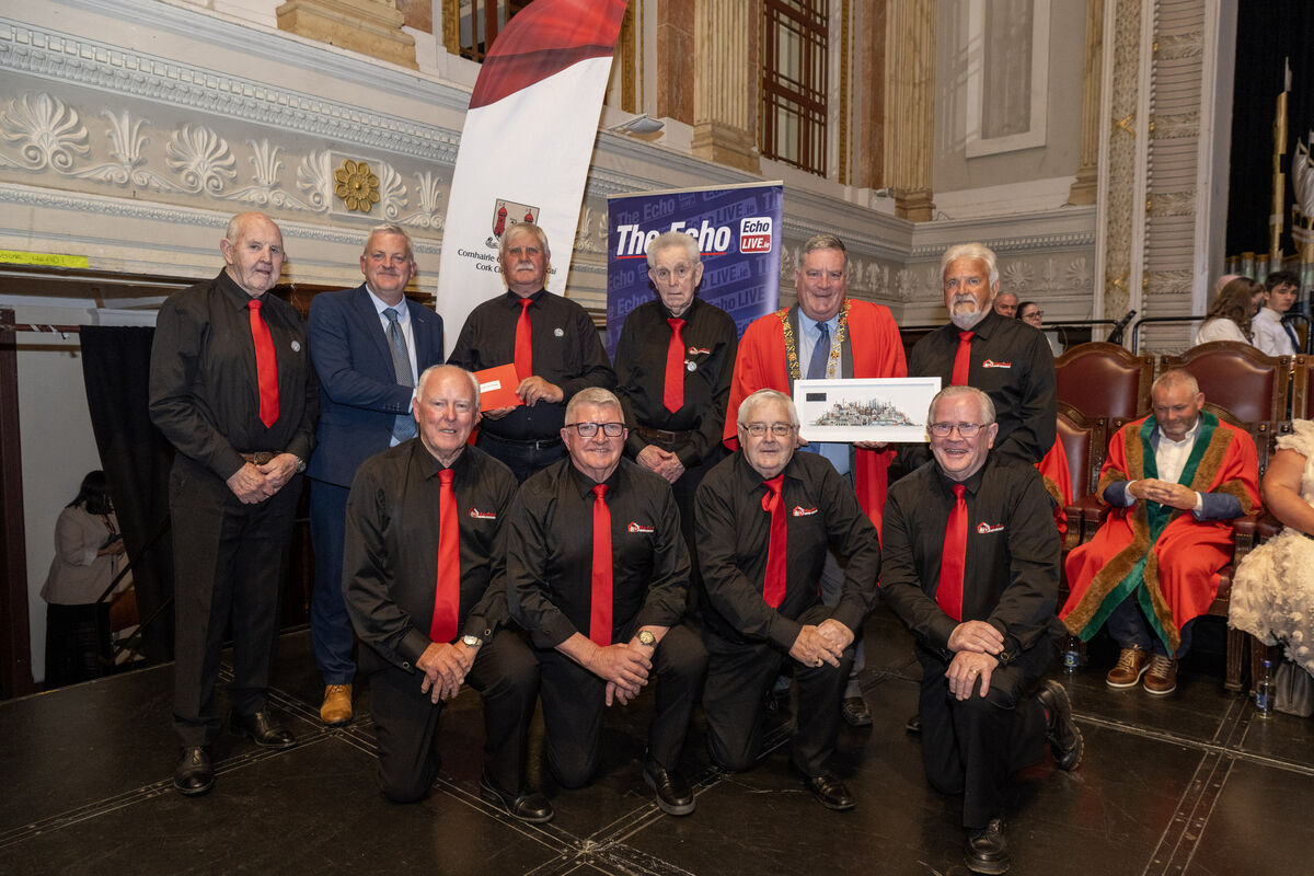 Jim Morrisson, Liam O’Reilly, Billy Murphy, Joe Meade, Noel O’Shea, Con Cronin, Noel Keohane, and John Barry of Mayfield Men’s Shed.