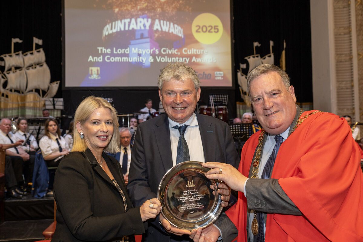Pictured, from left: Valerie O'Sullivan, chief executive, Cork City Council; John Spillane who received a Culture Award and the Lord Mayor of Cork, councillor Dan Boyle.