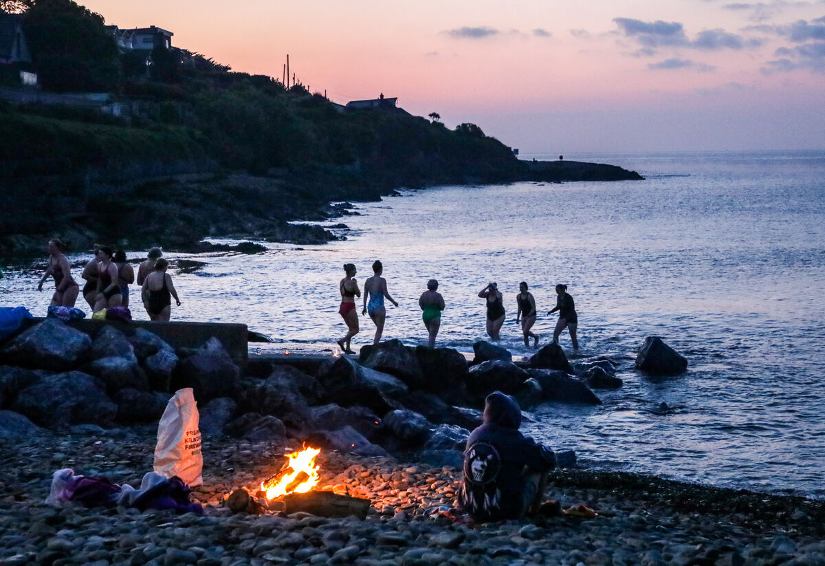 Swimmers taking part in the Darkness into Light event at Fountainstown, Cork. Picture: David Creedon Swimmers taking part in the Darkness into Light event at Fountainstown, Cork. Picture: David Creedon