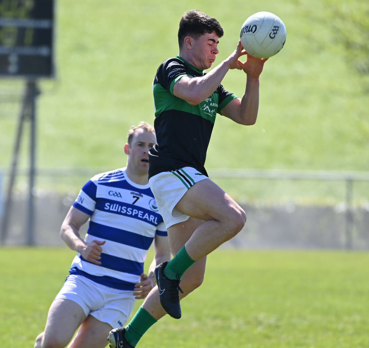Nemo Rangers Oisin White wins the ball from Castlehaven's Cathal Maguire. Picture: Eddie O'Hare Nemo Rangers Oisin White wins the ball from Castlehaven's Cathal Maguire. Picture: Eddie O'Hare