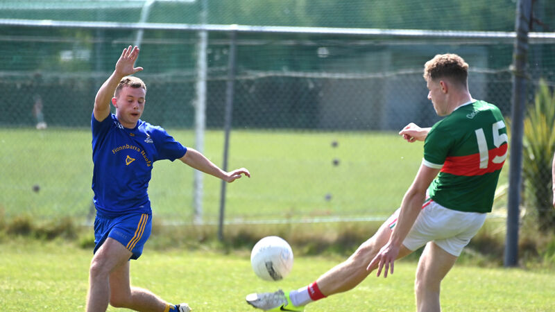 In-form Clonakilty footballers blitz St Finbarr's to grab Division 1 top spot