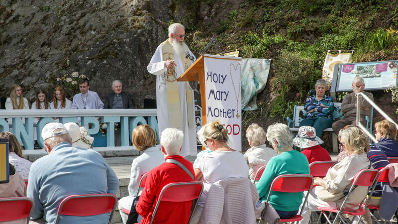 All About Cork: Annual May Procession to Our Lady of Lourdes Grotto Glanmire