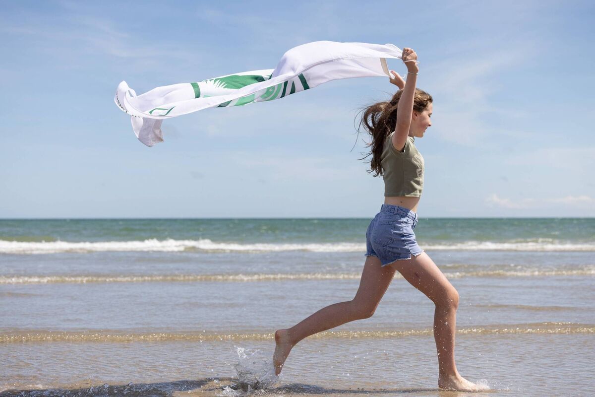 An Taisce has announced that 23 beaches and two marinas in Cork were honoured at this year's International Blue Flag and Green Coast Awards. Picture: Naoise Culhane. An Taisce has announced that 23 beaches and two marinas in Cork were honoured at this year's International Blue Flag and Green Coast Awards. Picture: Naoise Culhane.