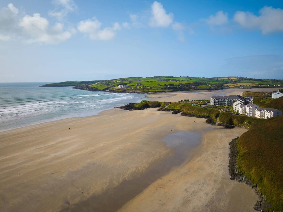 Inchydoney achieved Blue Flag status. Inchydoney achieved Blue Flag status.