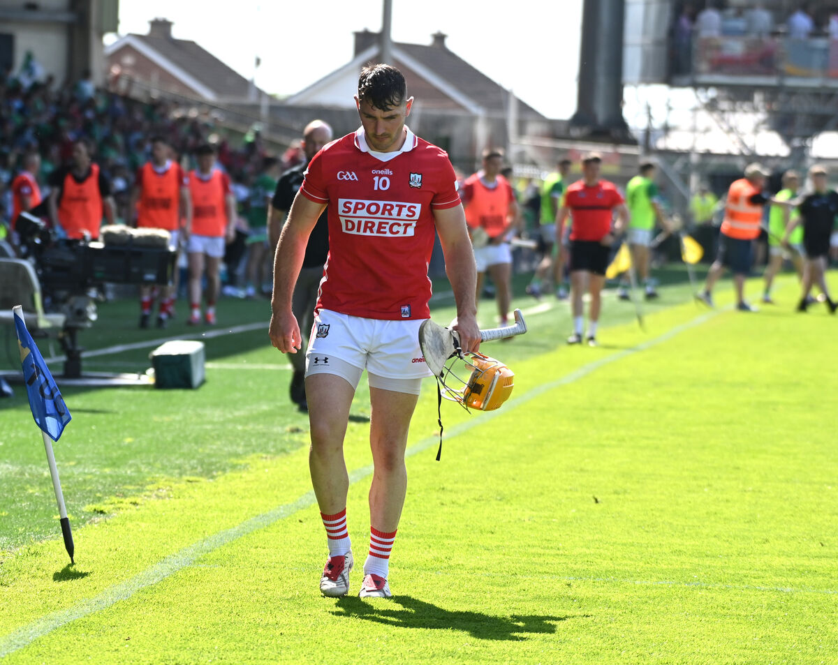 Declan Dalton comes off injured. Picture: Eddie O'Hare Declan Dalton comes off injured. Picture: Eddie O'Hare
