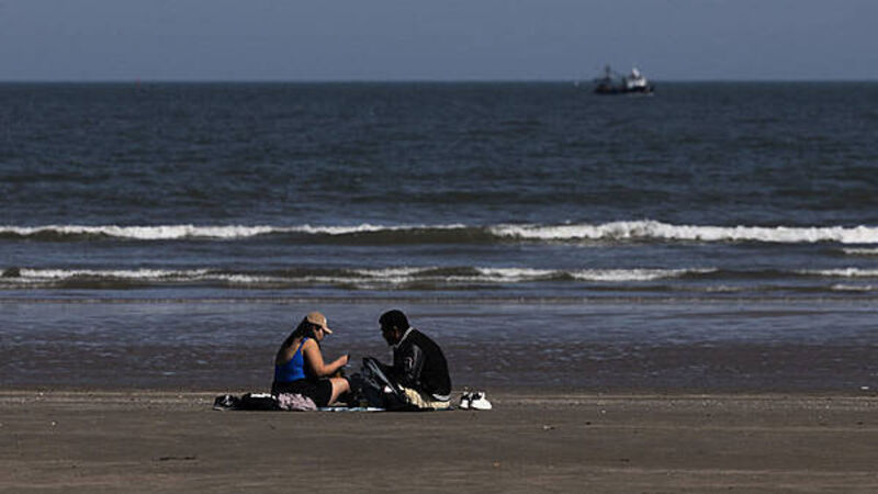 Met Éireann forecasting highest temperatures of 23 degrees next week Met Éireann forecasting highest temperatures of 23 degrees next week