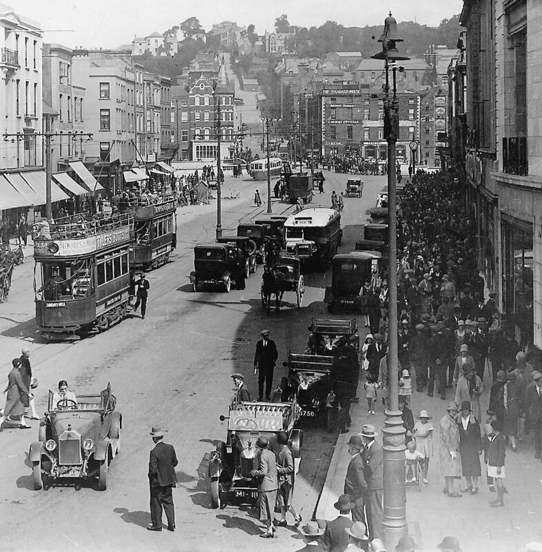Huge crowds outside Roches Stores in the late 1920s - it reopened in 1927 after being rebuilt following the damage caused in the Burning of Cork in 1920