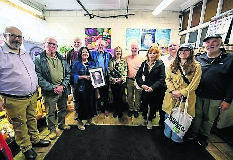 Former US presidential candidate and US Senator Bernie Sanders, Ann Piggott and Ger O’Mahony, and the Mother Jones committee, at Nolan Butchers on Shandon Street prior to visiting the Mother Jones plaque on John Redmond Street, Cork.	Picture: Dan Linehan
                    