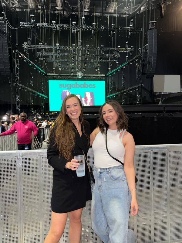 Lorna says one of her most memorable moments so far gas been assisting Justin Hamilton on the Sugababes UK and Ireland tour. Lorna and her best friend Lauren went to see the band perform in London. 
