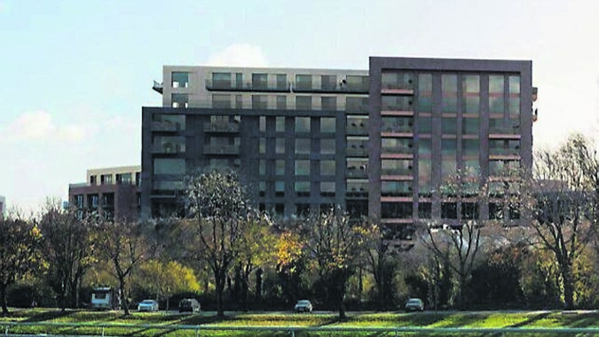 'Faceless bureaucrats must account for themselves' regarding refusal of Cork city apartment plan