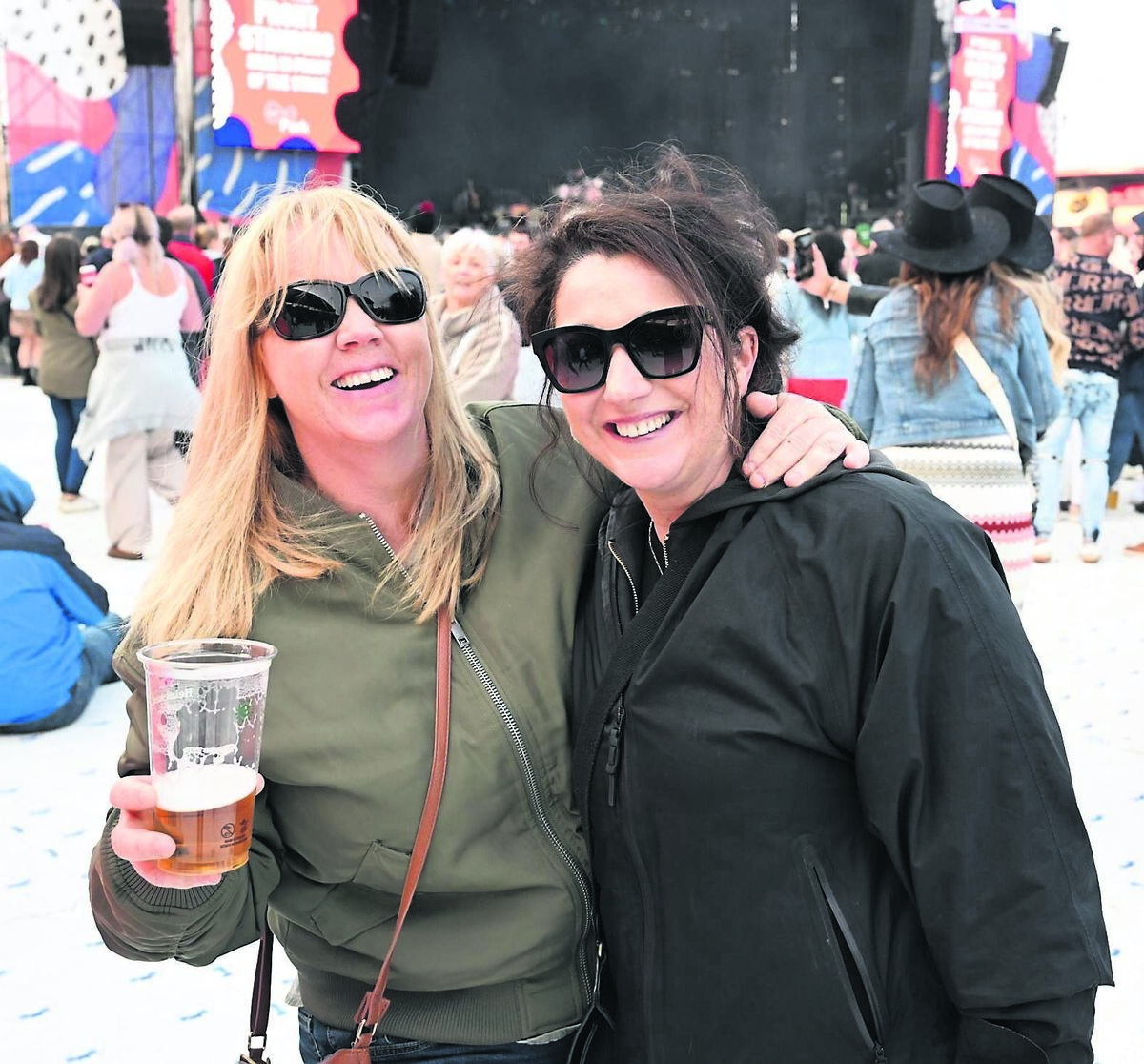 Evelyn Crowley and Aoife O’Neill, from Blackrock, at the Stereophonics concert at Virgin Media Park on Saturday night.	Picture: Larry Cummins
                    