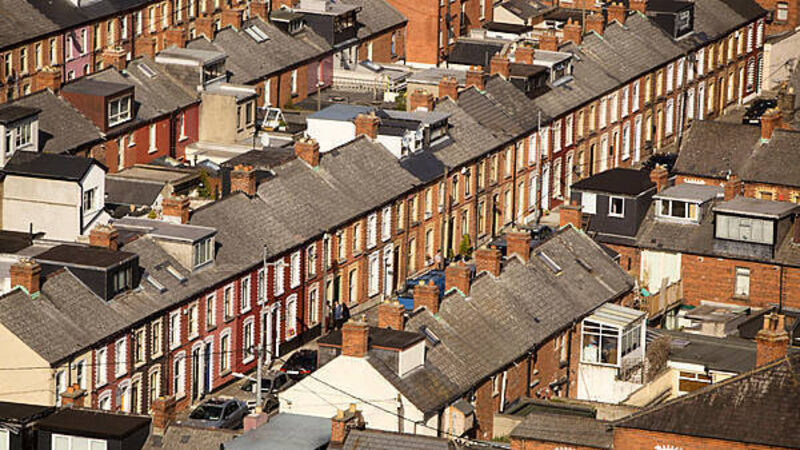 Annual house price growth slows slightly to 7.5% Annual house price growth slows slightly to 7.5%