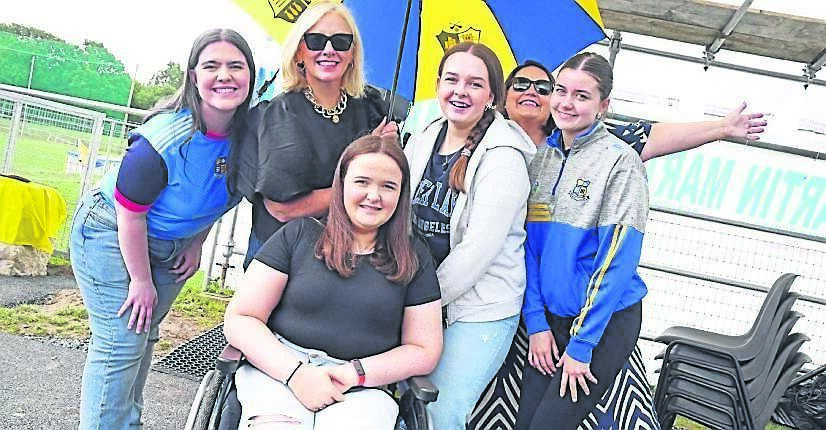 Anna Murphy; Trish Harrington, secretary Carrigaline Camogie Club, and her daughters Gill Harrington, deputy PRO, and Niamh Harrington, U16 camogie player; with Shirley O’Mahony, secretary Carrigdhoun GAA, and her daughter Robyn O’Mahony, U16 camogie player. Anna Murphy; Trish Harrington, secretary Carrigaline Camogie Club, and her daughters Gill Harrington, deputy PRO, and Niamh Harrington, U16 camogie player; with Shirley O’Mahony, secretary Carrigdhoun GAA, and her daughter Robyn O’Mahony, U16 camogie player.