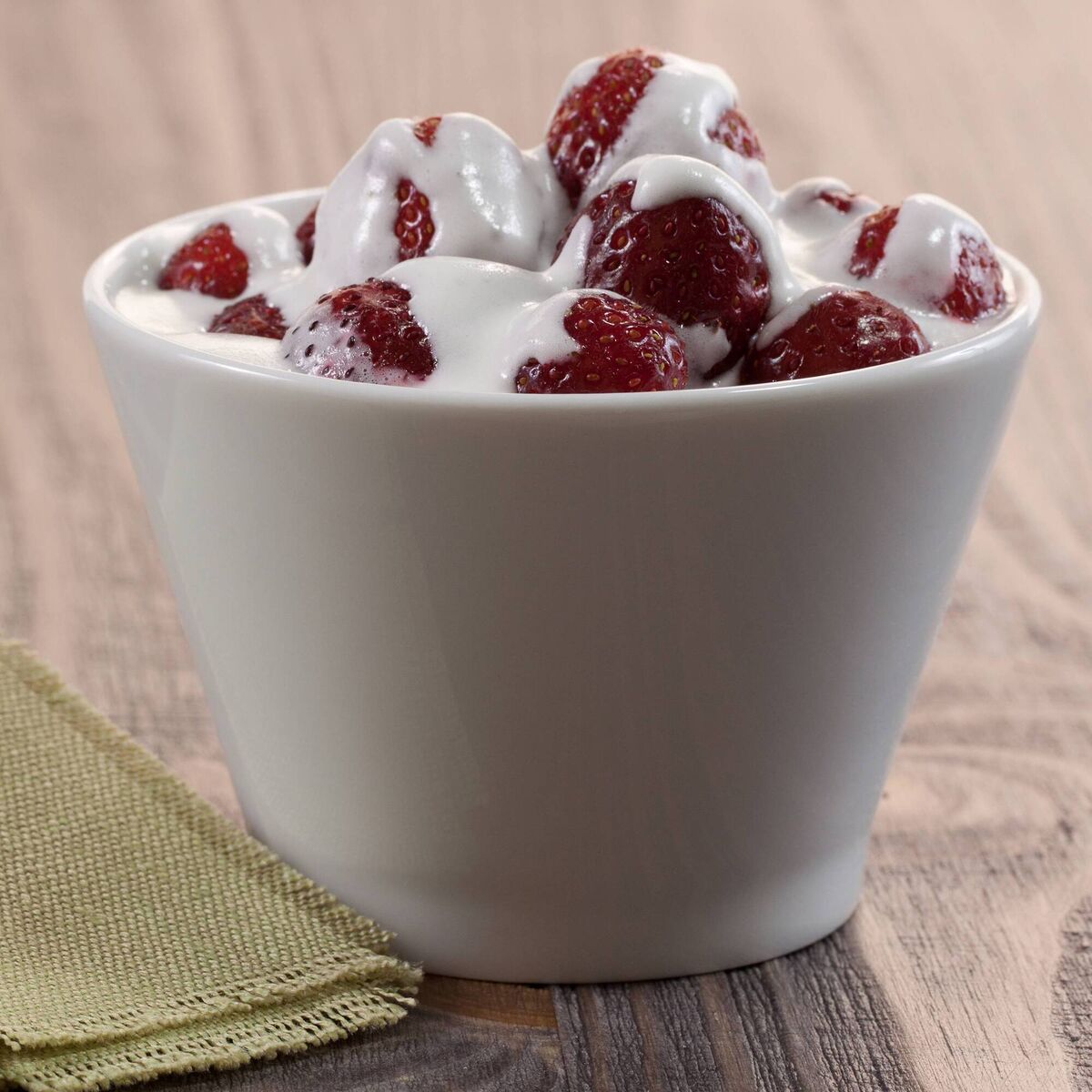 Easy to make- this simple dessert always goes down a treat. Easy to make- this simple dessert always goes down a treat.