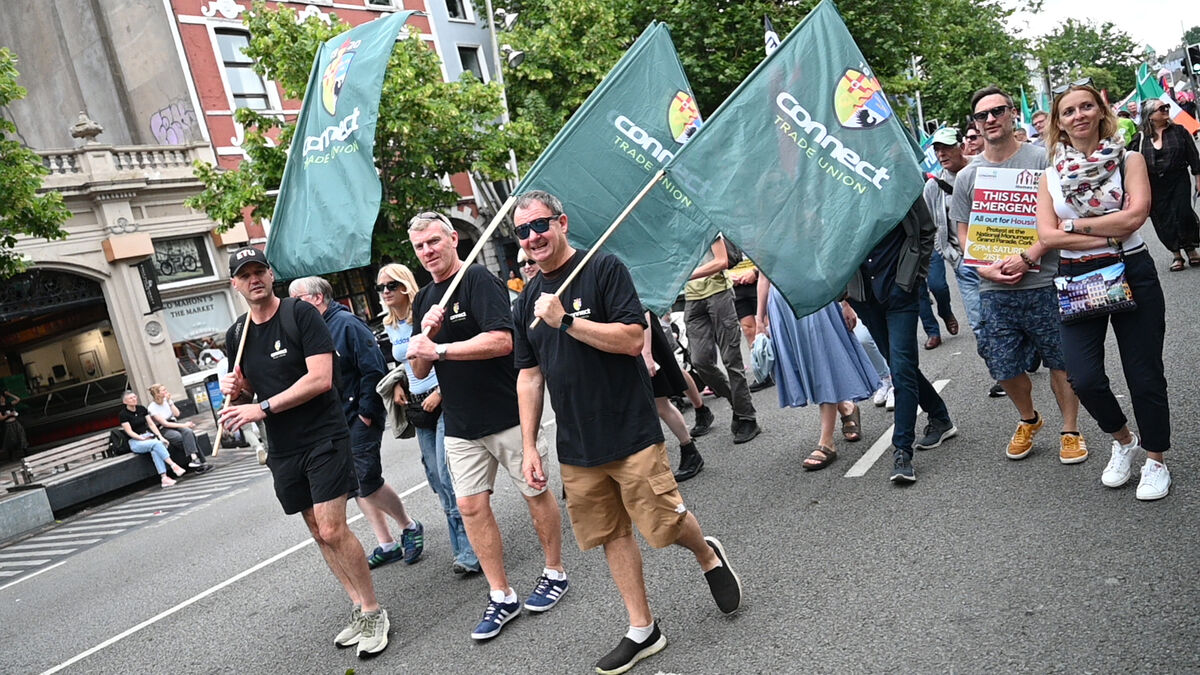  Connect Trade Union members attanding the 'Raise the Roof' protest march against government housing policy at Grand Parade Cork city on Saturday afternoon. Picture Larry Cummins
